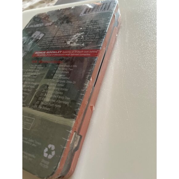 The Beverly Hillbillies Collectors Edition 4 DVD Set In Tin Case - Picture 3 of 7